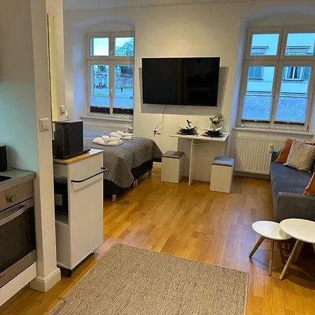 Bella Business&Family 100M Zum Konzerteingang Schloss,Parkplatz,Smarttv,Netflix,Waschmaschine,24H Checkin, 36Qm