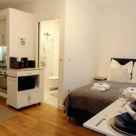 Bella Business&Family 100M Zum Konzerteingang Schloss,Parkplatz,Smarttv,Netflix,Waschmaschine,24H Checkin, 36Qm Apartamento